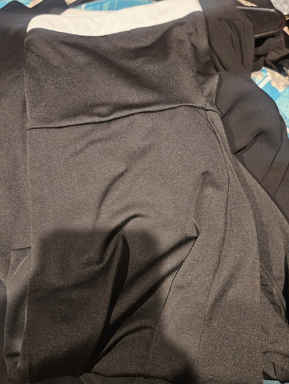 2 Jumpsuits. - Picture 4 of 8